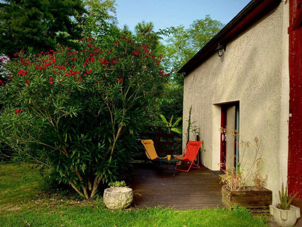 Farm stay Metairie De Moutiques *