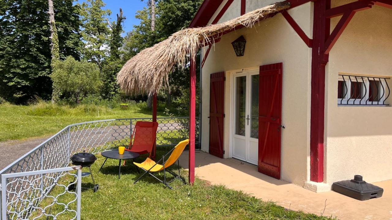Metairie De Moutiques Farm stay Cazaubon
